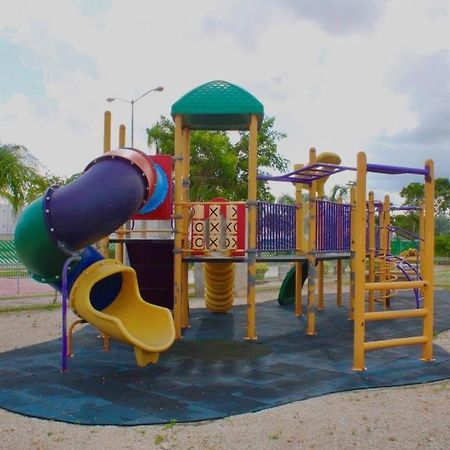 Casa Guerra En Maderos Residencial -Ideal Para Familias Cancún Buitenkant foto